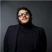 Sassofonista, compositore, impartisce lezioni di Sassofono, Teoria della Musica, Armonia, Solfeggio